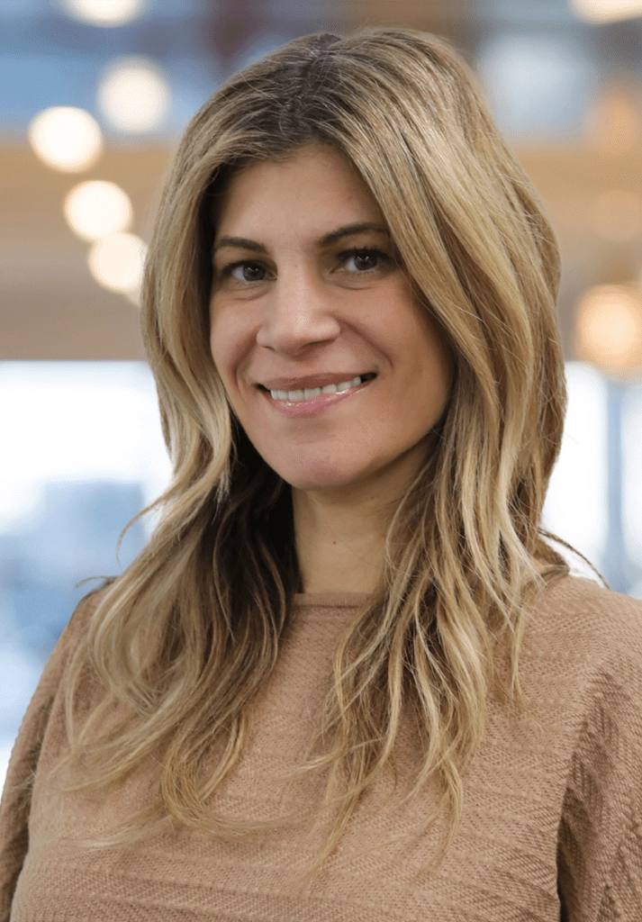 Nicole Pereira Nicole Pereira